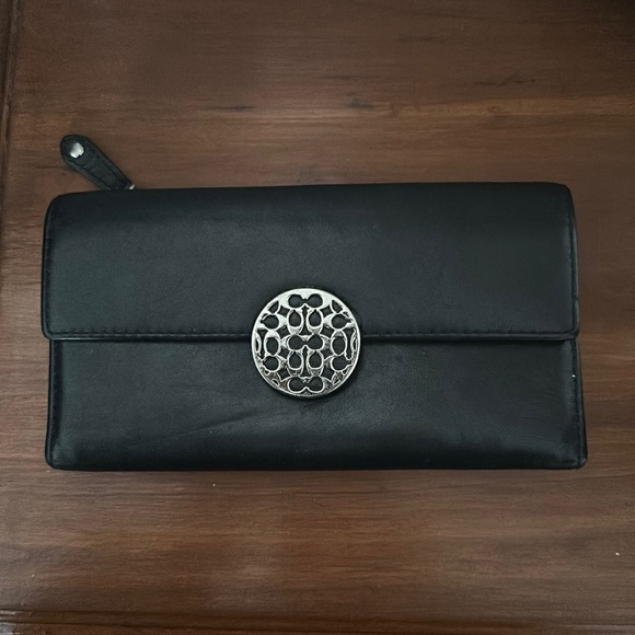 Coach Handbags - Coach wallet